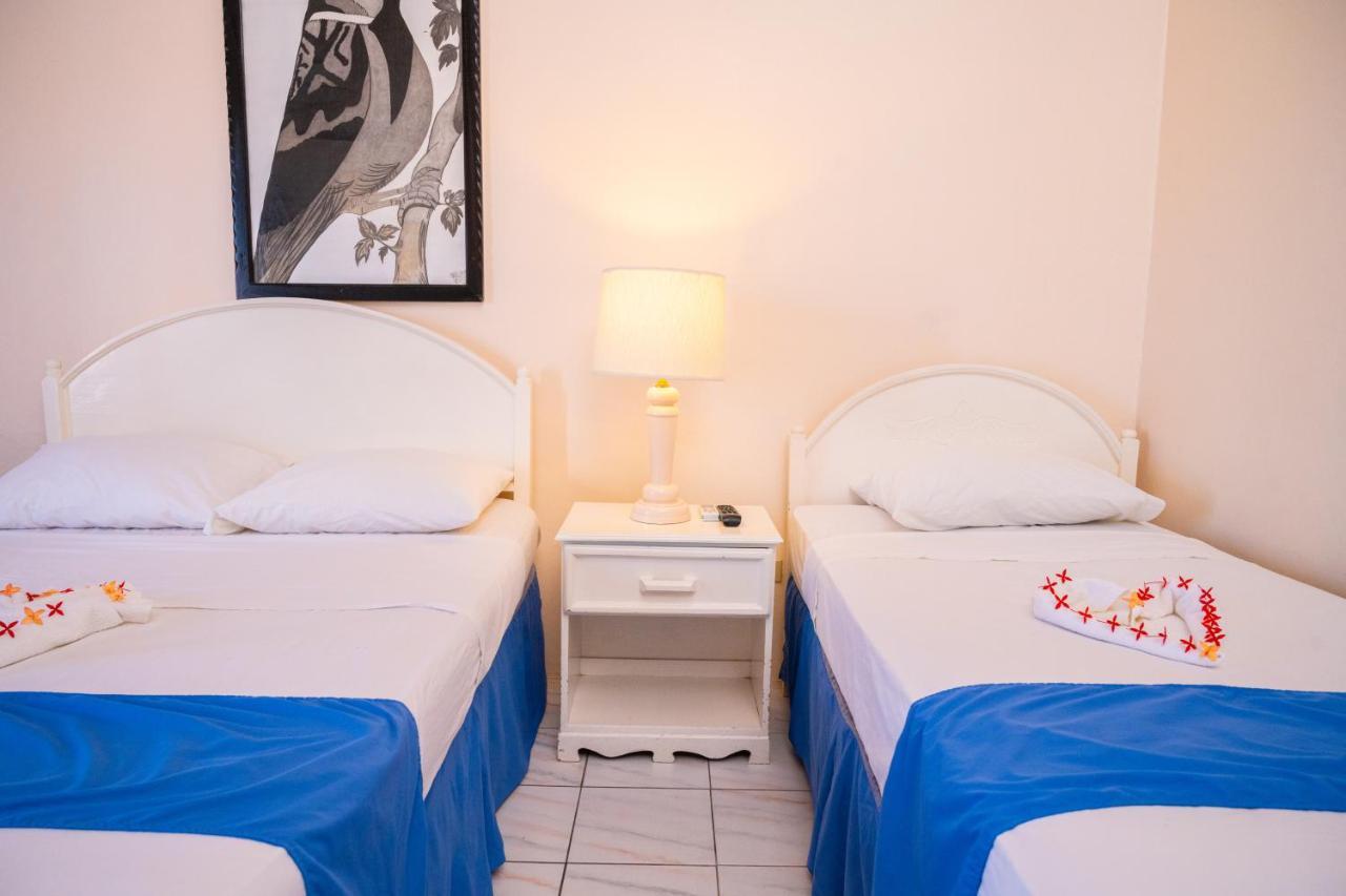 Shields Negril Villas Kültér fotó