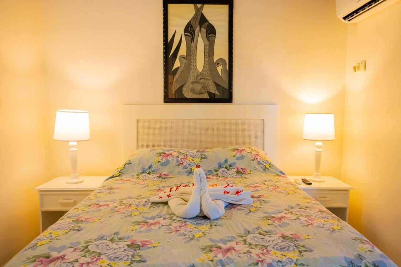 Shields Negril Villas Kültér fotó