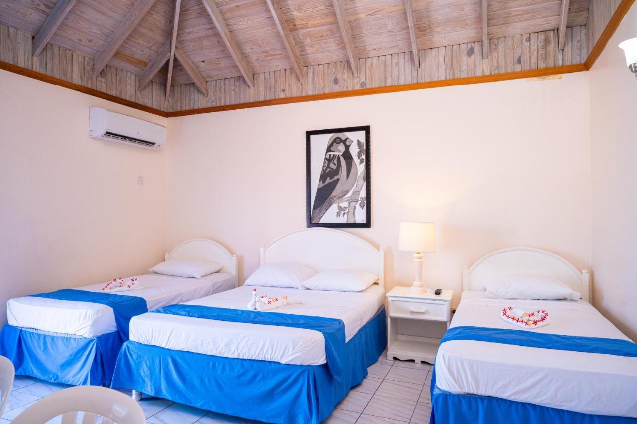 Shields Negril Villas Kültér fotó