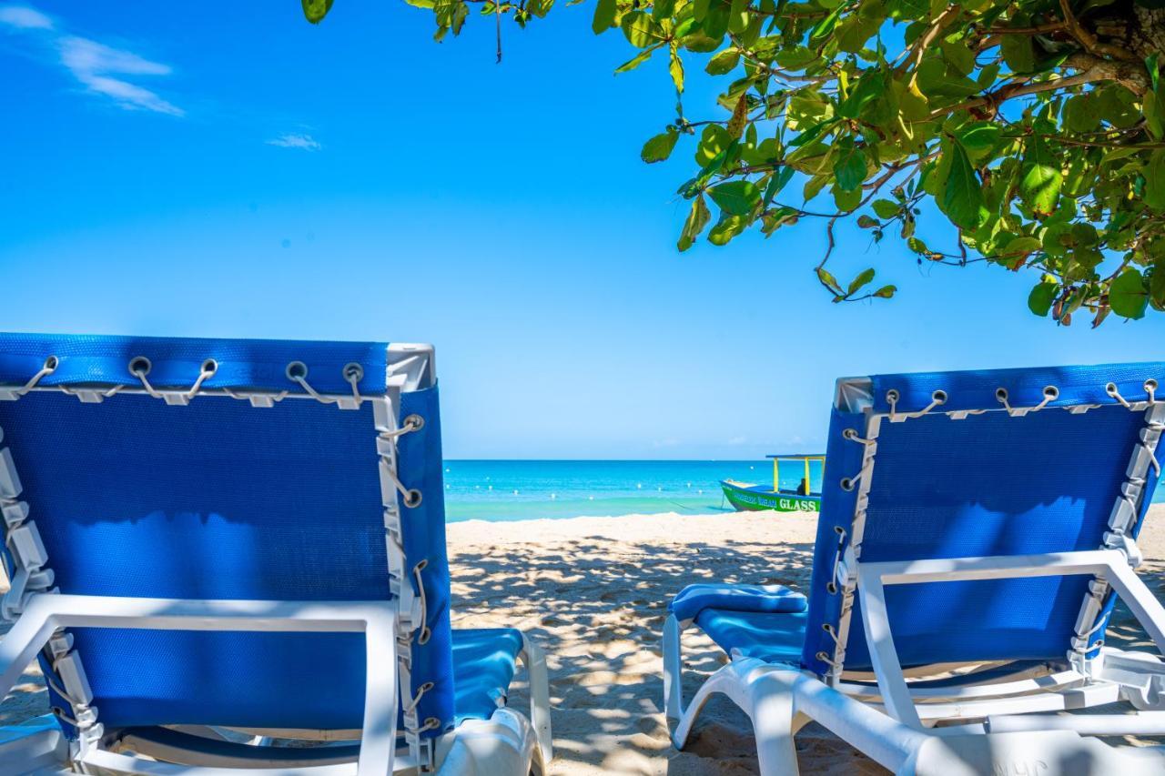 Shields Negril Villas Kültér fotó