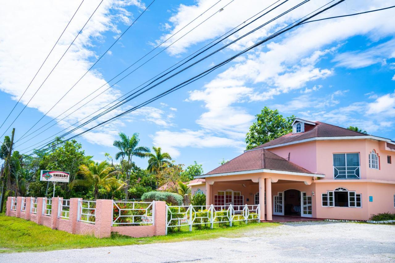 Shields Negril Villas Kültér fotó