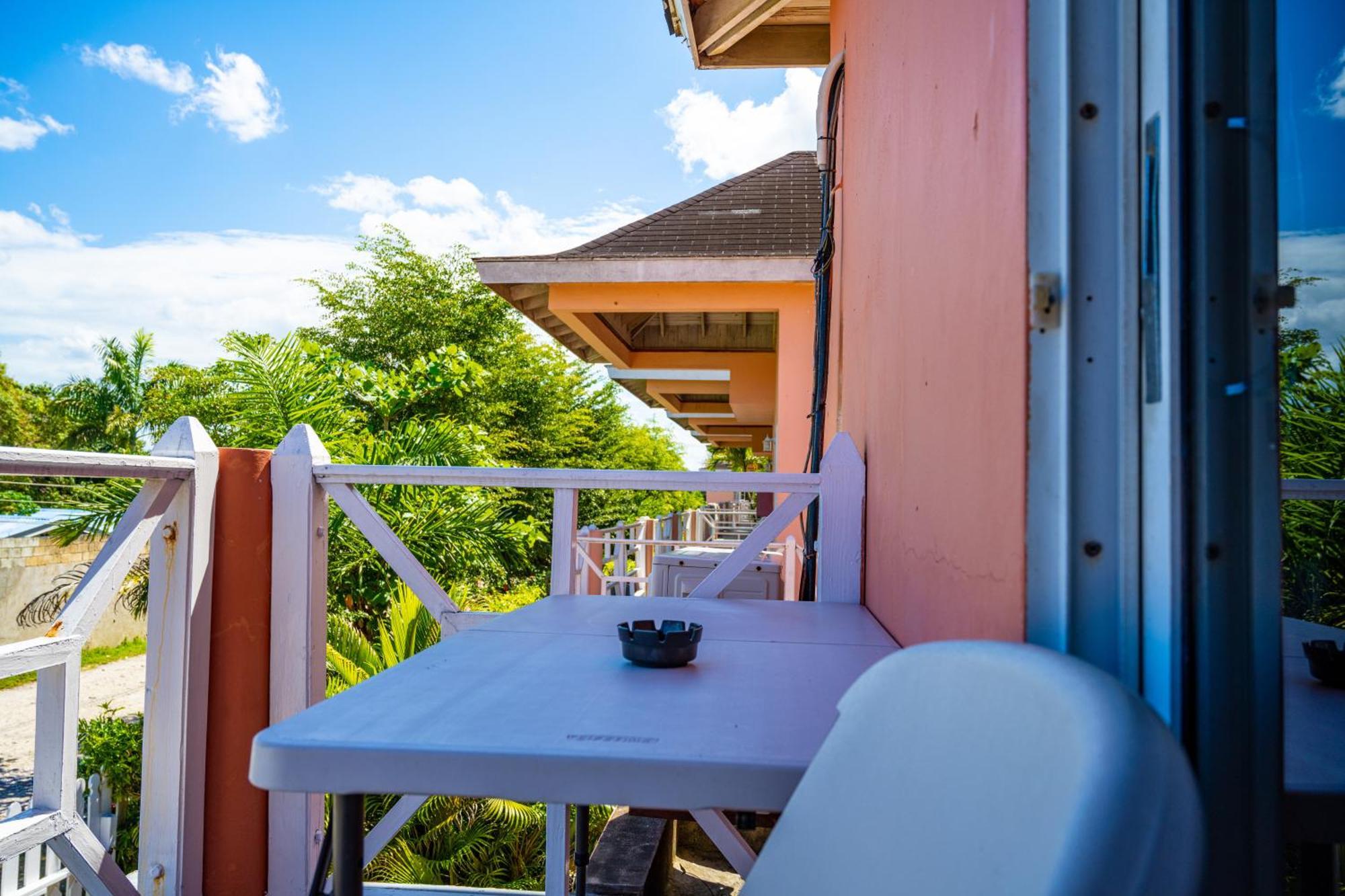 Shields Negril Villas Szoba fotó