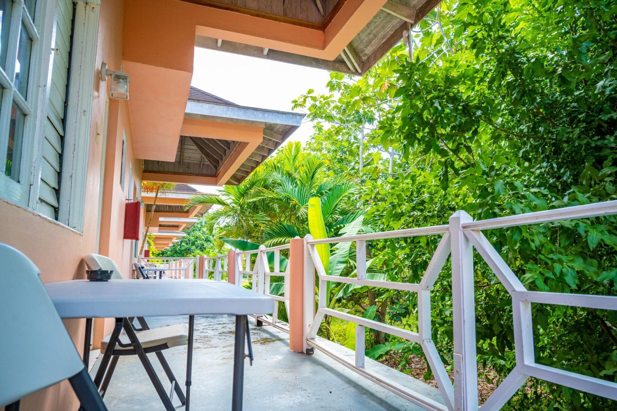 Shields Negril Villas Szoba fotó